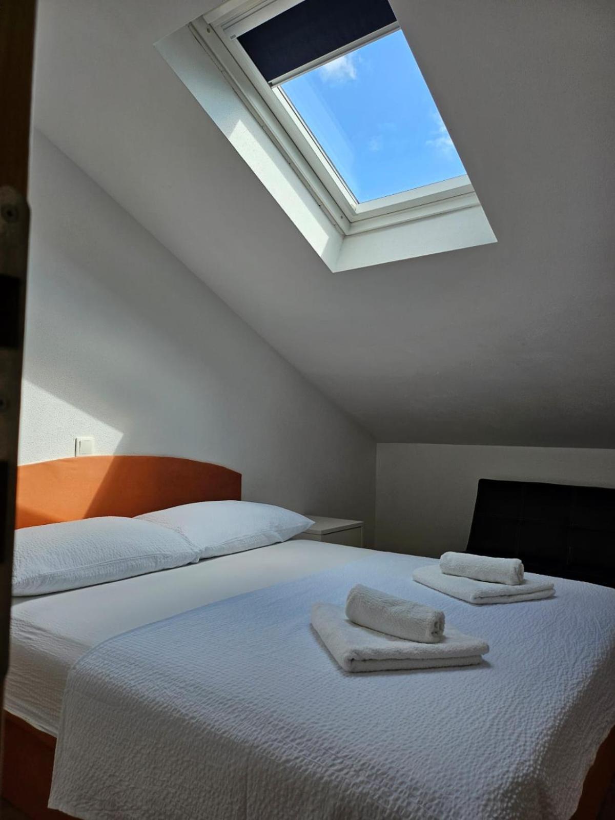 Apartments Andrijanic Baska Voda Room photo