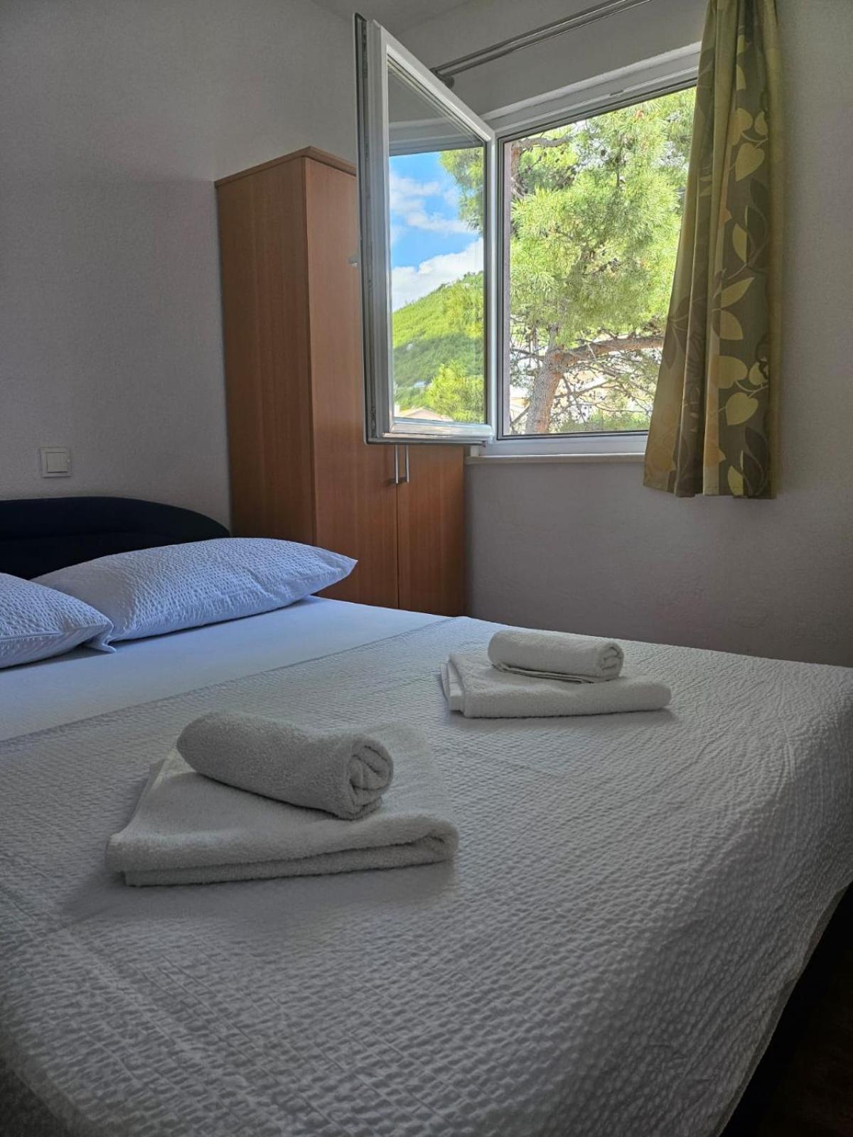 Apartments Andrijanic Baska Voda Room photo