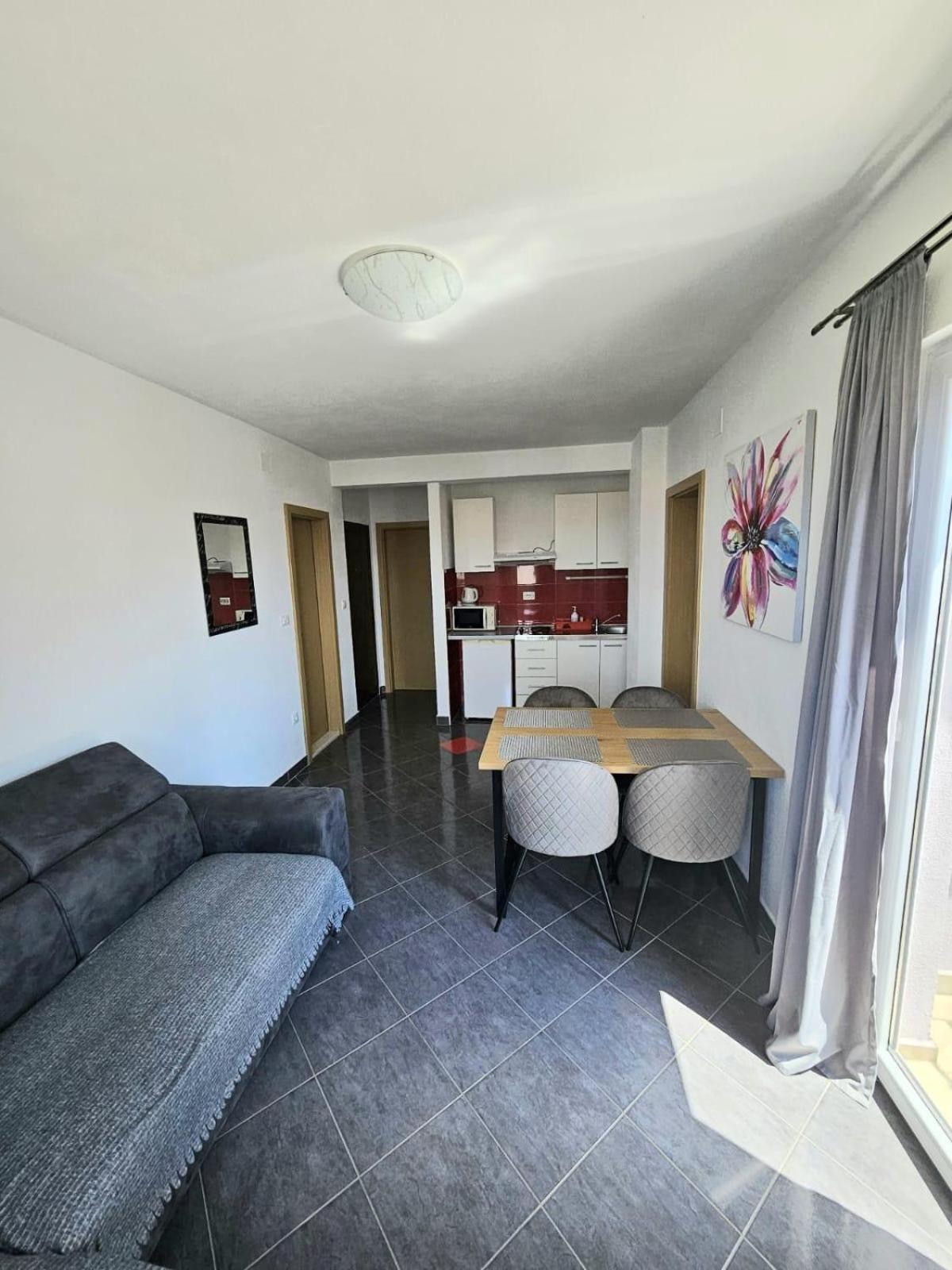 Apartments Andrijanic Baska Voda Room photo